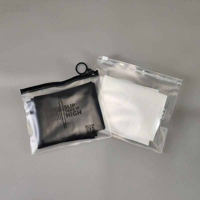 Zipper Top Outfits Bag For Retail Packaging Food Storage Household And Personal Care